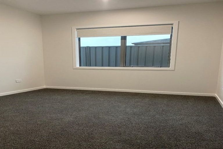 Photo of property in 1 Rangataiki Place, Awatoto, Napier, 4110