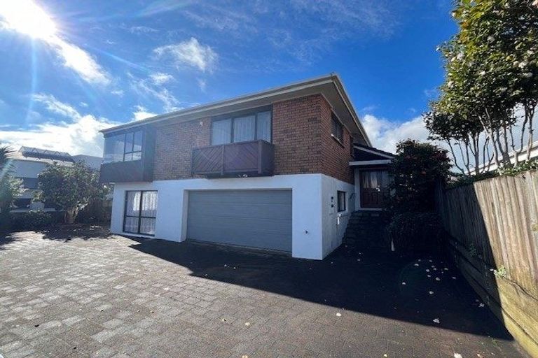 Photo of property in 2/170 Bucklands Beach Road, Bucklands Beach, Auckland, 2012