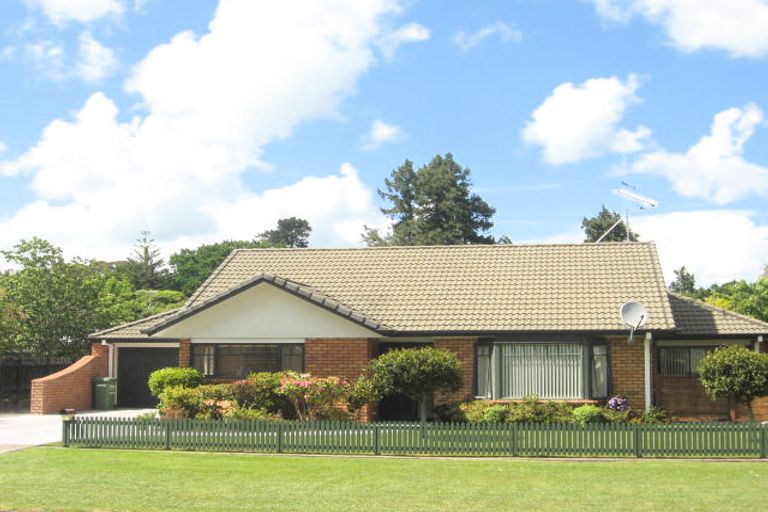 Photo of property in 45 Princes Street, Cambridge, 3434