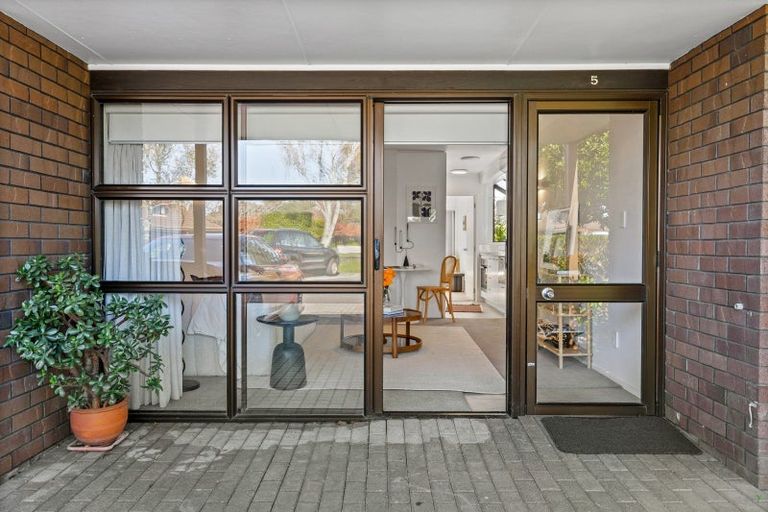 Photo of property in 327e Hobsonville Road, Hobsonville, Auckland, 0618