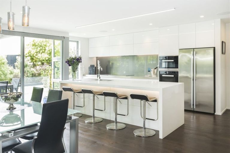 Photo of property in 12 Carnaby Close, St Albans, Christchurch, 8052