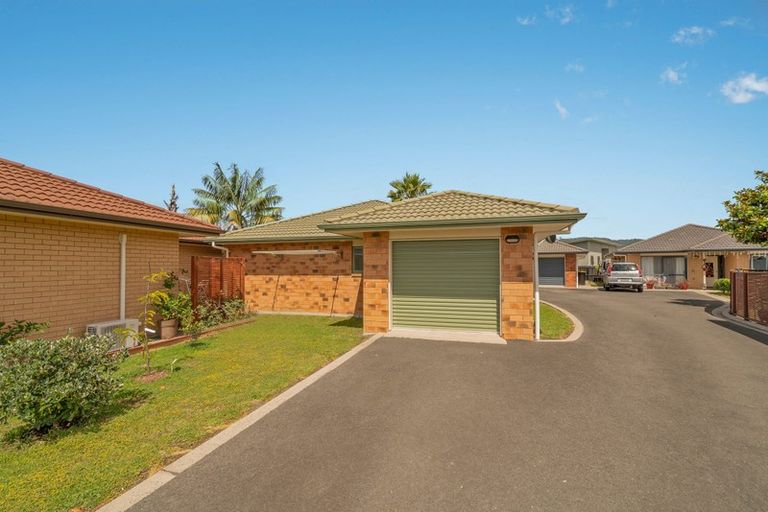 Photo of property in 2 Mayfair Close, Whitianga, 3510