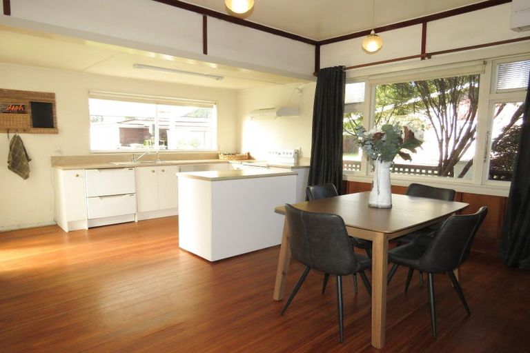 Photo of property in 74 Church Street, Reefton, 7830