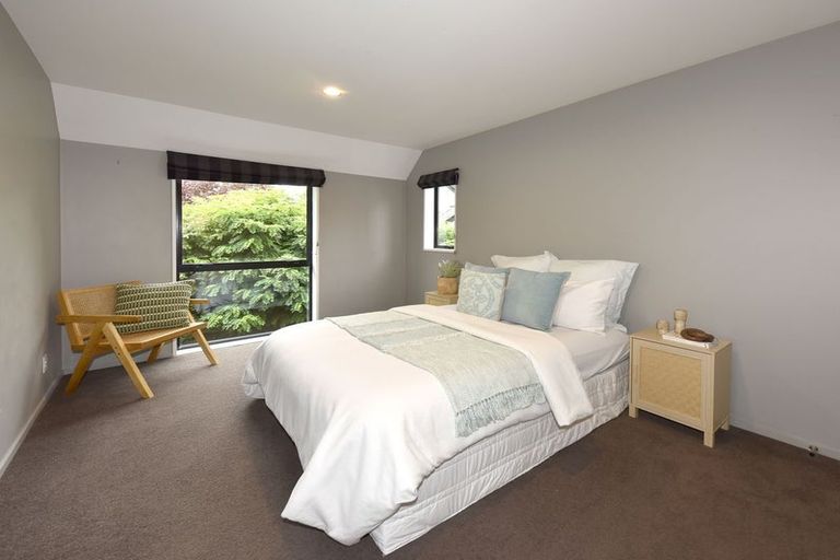 Photo of property in 10 Haineswood Lane, Sockburn, Christchurch, 8042