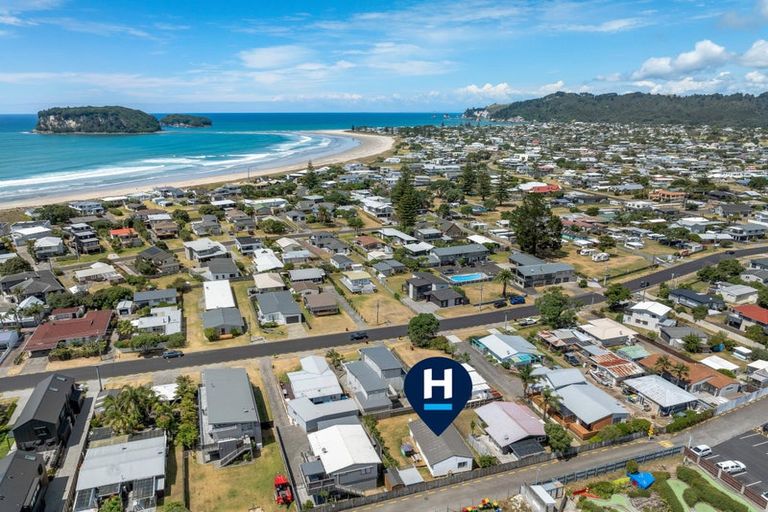 Photo of property in 129b Barbara Avenue, Whangamata, 3620