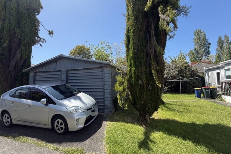 Photo of property in 33 Alma Road, Milford, Auckland, 0620