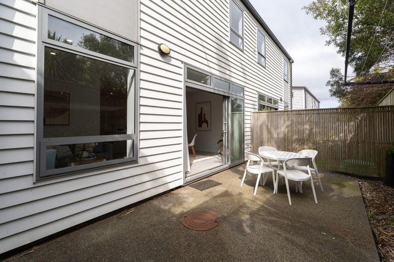 Photo of property in 30u4 Monowai Road, Johnsonville, Wellington, 6037