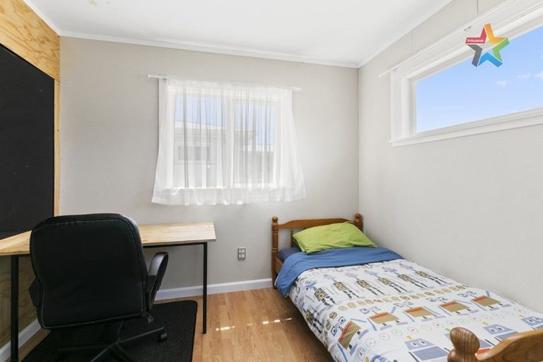 Photo of property in 19 Main Road, Wainuiomata, Lower Hutt, 5014