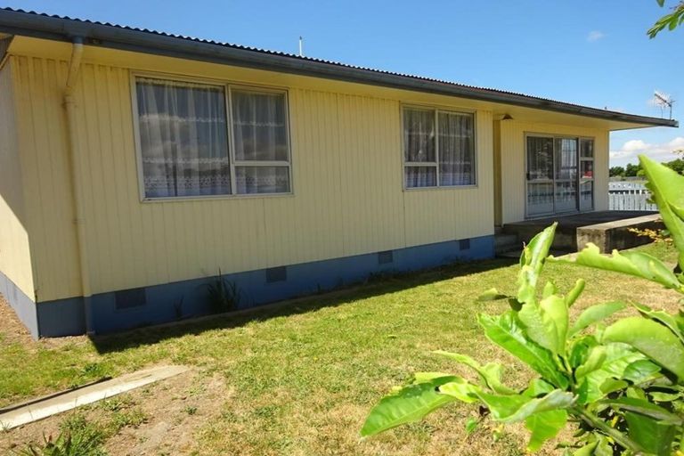 Photo of property in 53 Columbus Crescent, Flaxmere, Hastings, 4120