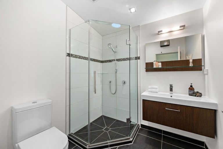 Photo of property in 36a Mandalay Terrace, Khandallah, Wellington, 6035