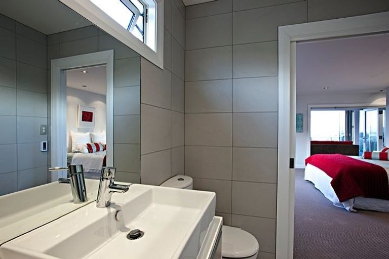 Photo of property in 78 Esplanade, Sumner, Christchurch, 8081