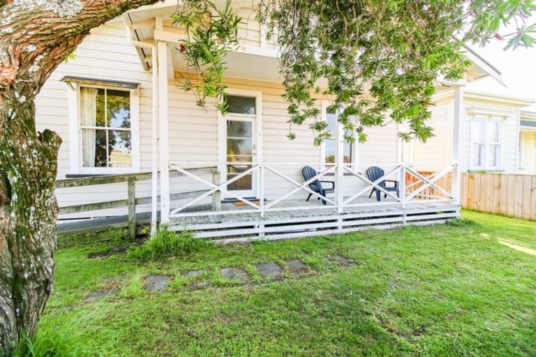 Photo of property in 3 Mahoney Street, Whanganui East, Whanganui, 4500