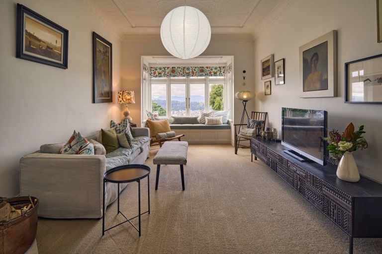Photo of property in 67 Central Terrace, Kelburn, Wellington, 6012