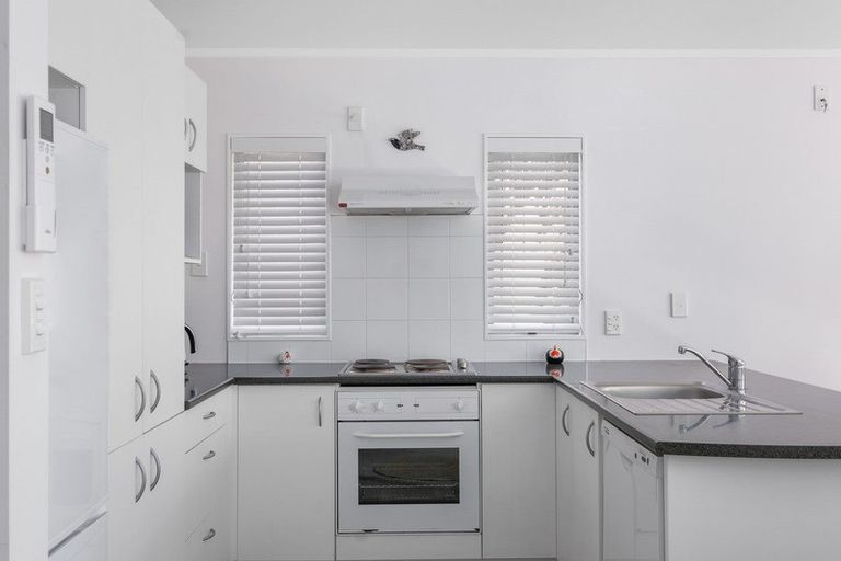 Photo of property in 1067b Papamoa Beach Road, Papamoa Beach, Papamoa, 3118