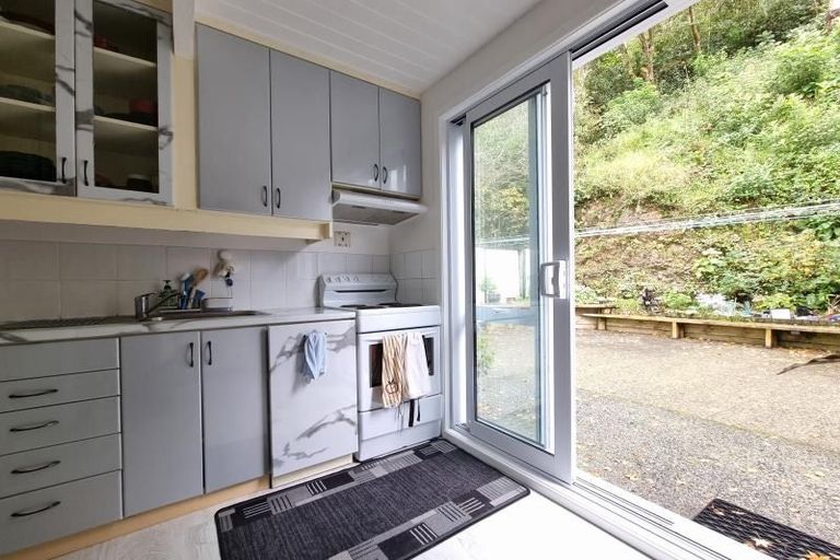 Photo of property in 22a Ranelagh Street, Karori, Wellington, 6012