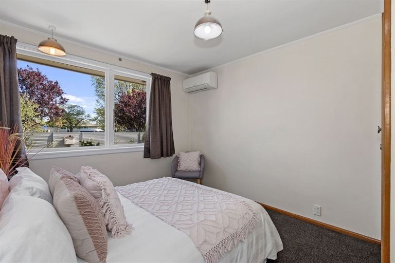 Photo of property in 61 Rowley Avenue, Hoon Hay, Christchurch, 8025