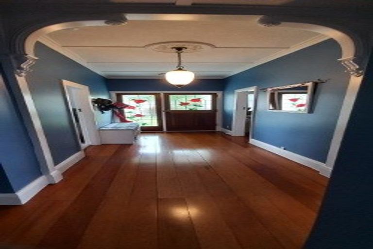 Photo of property in 974 High Street, Avalon, Lower Hutt, 5011