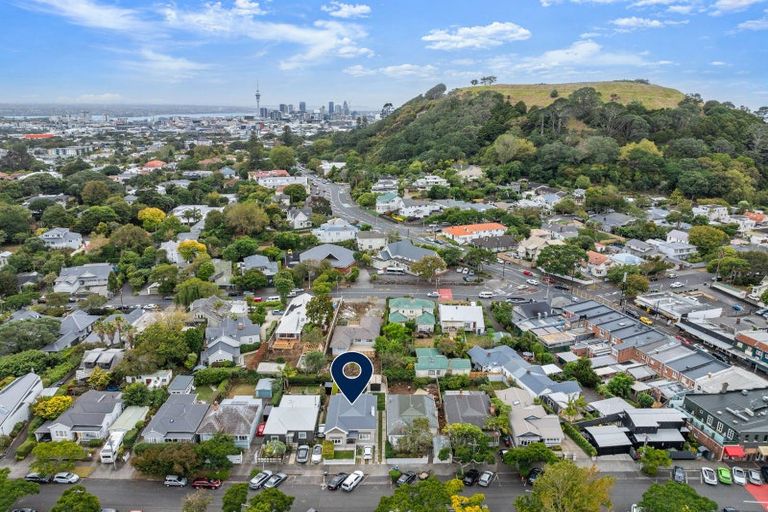 Photo of property in Richmond Lane, Waipawa, 4210