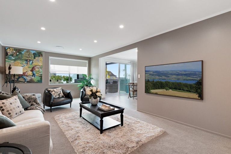 Photo of property in 10 Seaway Terrace, Otumoetai, Tauranga, 3110