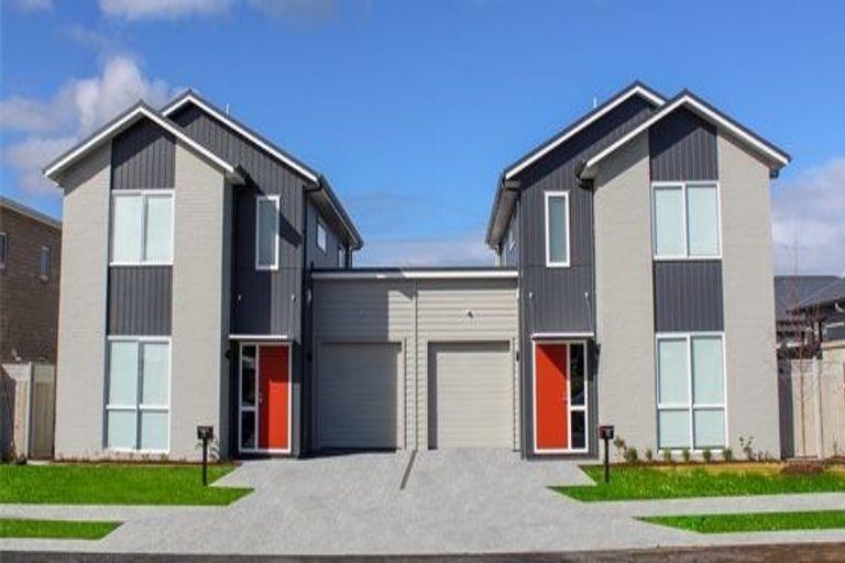 Photo of property in 70 Te Napi Drive, Takanini, 2112