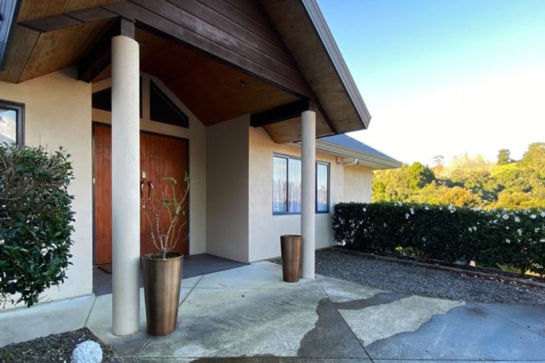 Photo of property in 34 Hayley Lane, East Tamaki Heights, Auckland, 2016