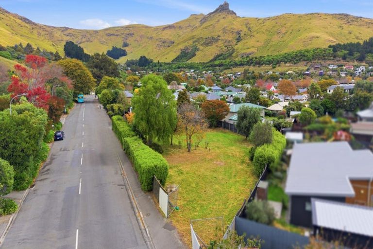 Photo of property in 81 Bridle Path Road, Heathcote Valley, Christchurch, 8022