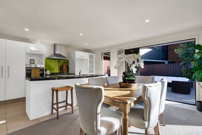 Photo of property in 56a Alberta Road, Glen Avon, New Plymouth, 4312