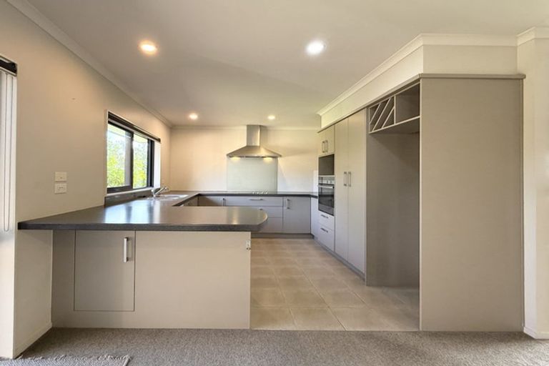 Photo of property in 1 Barwick Place, Stanmore Bay, Whangaparaoa, 0932