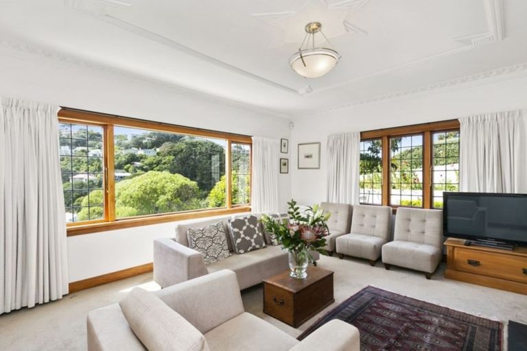 Photo of property in 13 Buchanan Street, Wadestown, Wellington, 6012