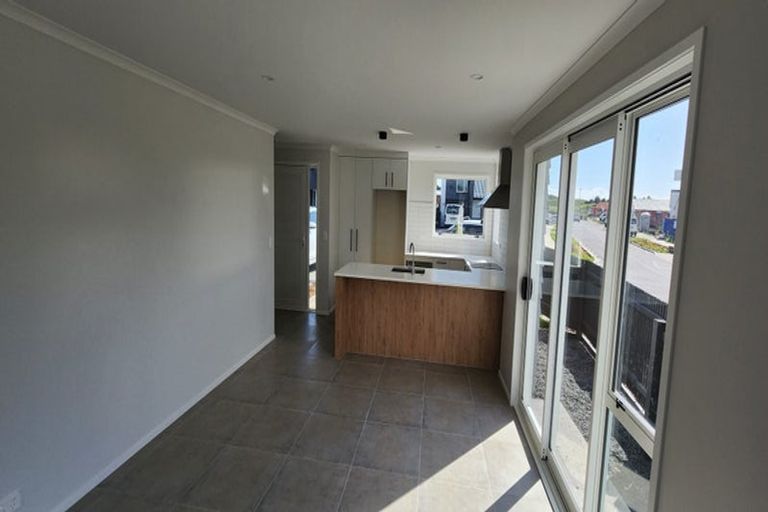 Photo of property in 16 Talus Drive, Ramarama, 2579