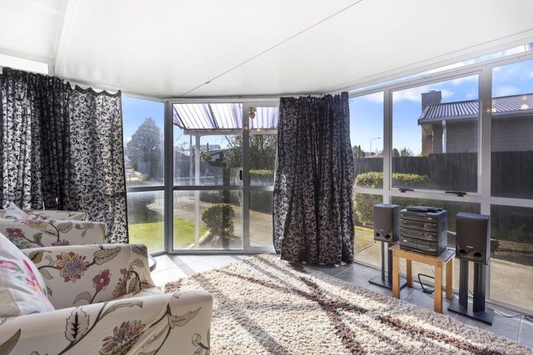 Photo of property in 18 Florida Street, Hornby, Christchurch, 8042