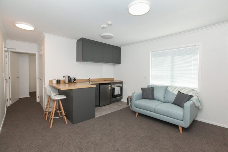 Photo of property in 13u2 Crescent Court, Melville, Hamilton, 3206