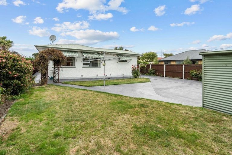 Photo of property in 9 Bermuda Drive, Hornby, Christchurch, 8042