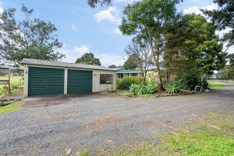 Photo of property in 238 Tauraroa Road, Maungakaramea, Whangarei, 0178