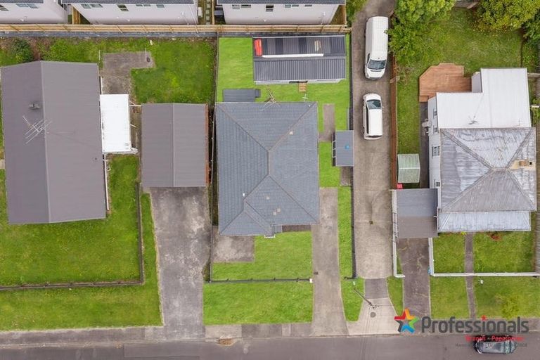 Photo of property in 18b Alexander Street, Papakura, 2110