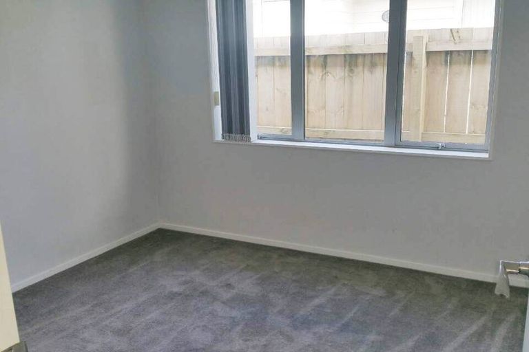 Photo of property in 12 Moho Lane, Takanini, 2112