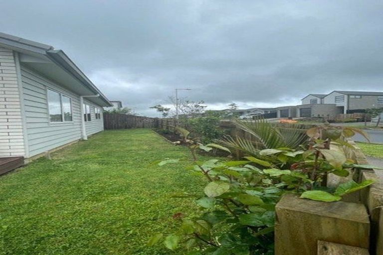 Photo of property in 55 Tawhiti Road, Pukekohe, 2120