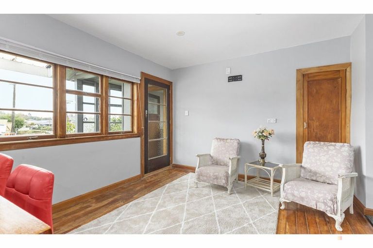 Photo of property in 19 Barker Street, Geraldine, 7930