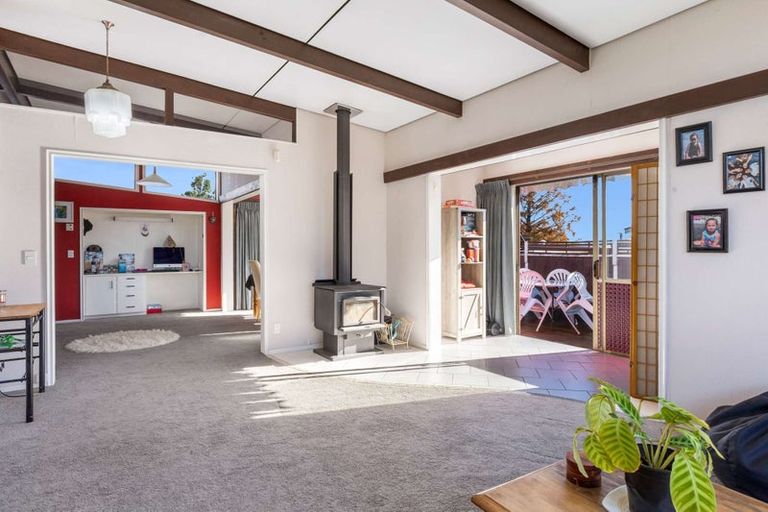 Photo of property in 8 Rewa Street, Inglewood, 4330