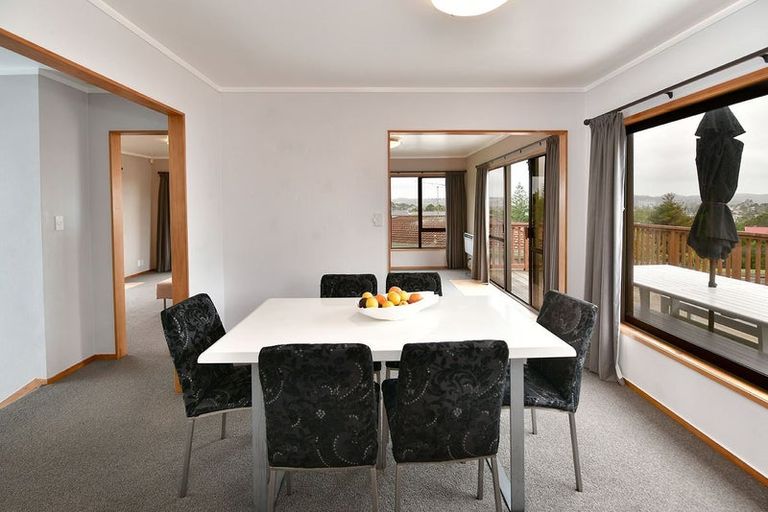 Photo of property in 3 Higham Ferrers Place, Red Beach, 0932
