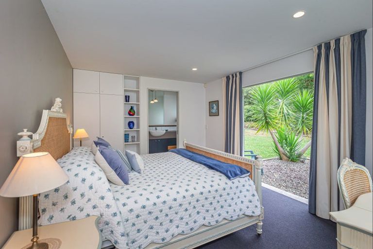 Photo of property in 43 Redwood Grove, Levin, 5571