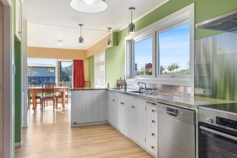 Photo of property in 3a Peace Street, Fenton Park, Rotorua, 3010