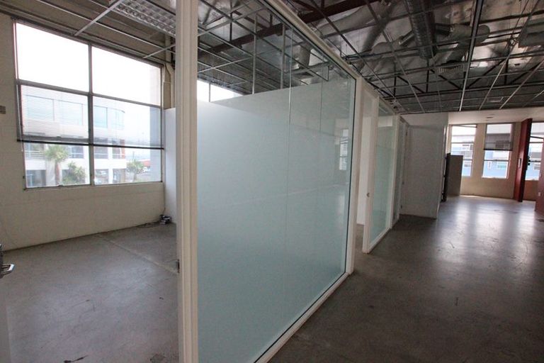 Photo of property in 1/2 Fenton Street, Papatoetoe, Auckland, 2025