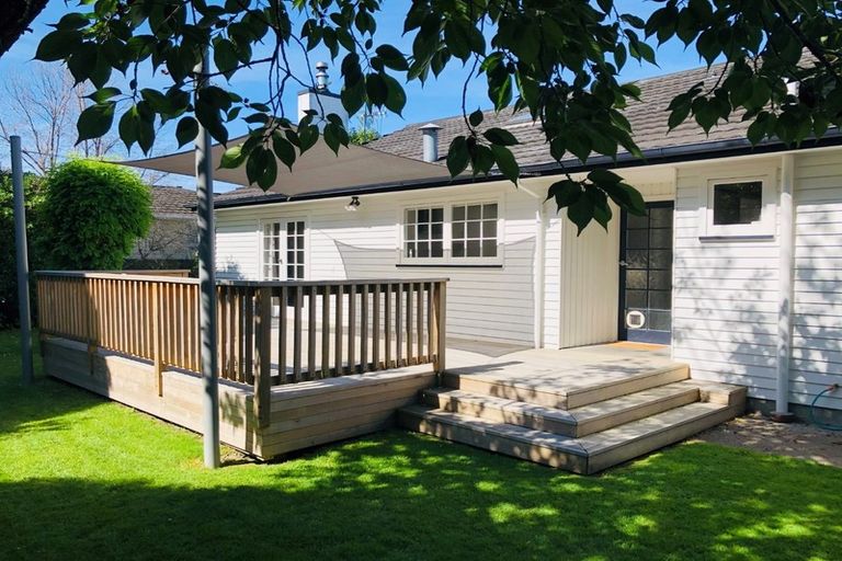 Photo of property in 25 Kent Terrace, Taradale, Napier, 4112