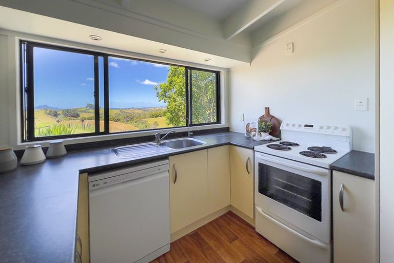 Photo of property in 1 Wairimu Way, Waipu, 0582