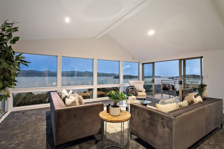 Photo of property in 127 Homebush Road, Khandallah, Wellington, 6035