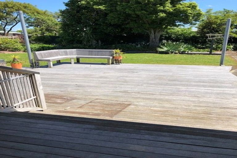 Photo of property in 25 Karina Terrace, Roslyn, Palmerston North, 4414