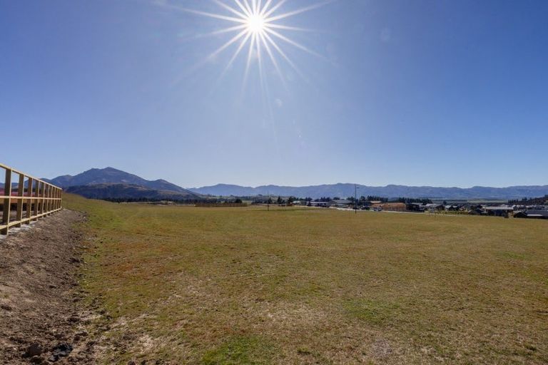 Photo of property in Northlake, 9 Erewhon Crescent, Wanaka, 9305