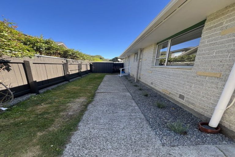 Photo of property in 13 Saint Ronans Avenue, Waterloo, Lower Hutt, 5011