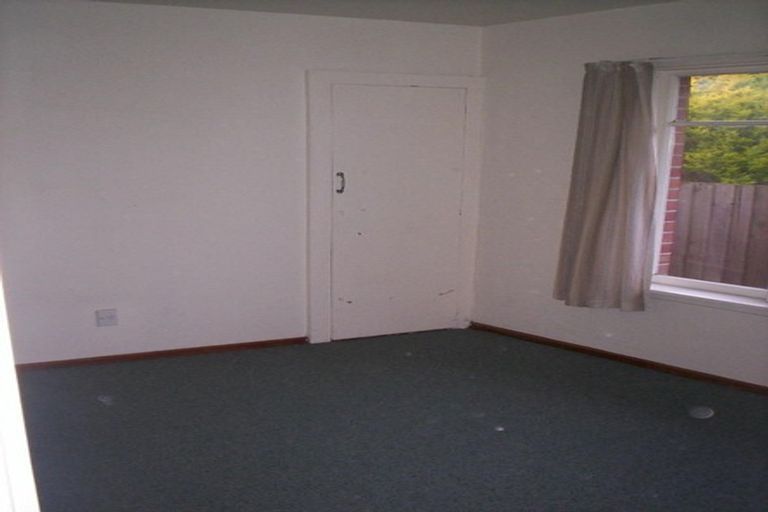 Photo of property in 83 Isleworth Road, Bishopdale, Christchurch, 8053